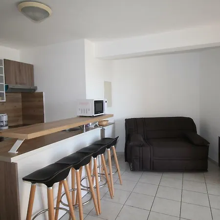 Apartment Copacabana - 3 Pieces Vue Avec Piscine Et Parking Canet-en-Roussillon